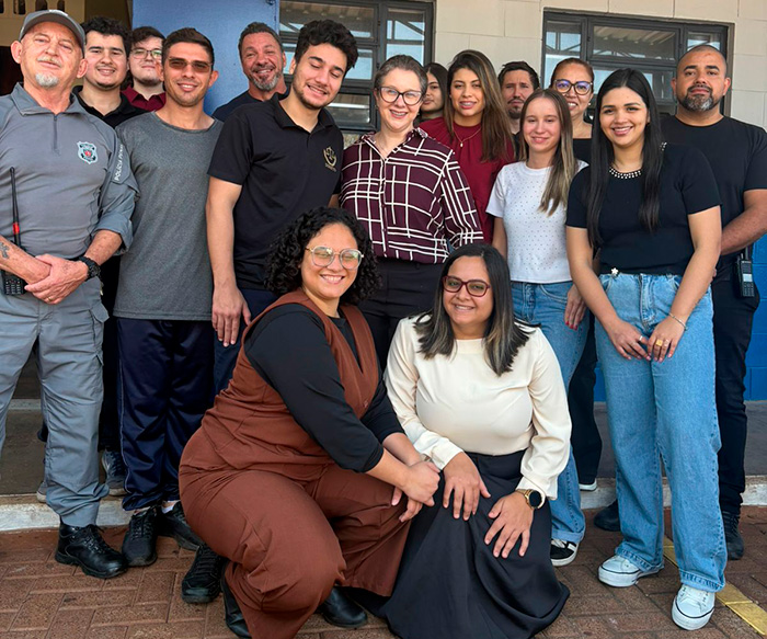 Alunos do Curso de Direito realizam visita técnica à PEF 2