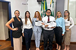Estudante de Direito Praticam Argumentação
